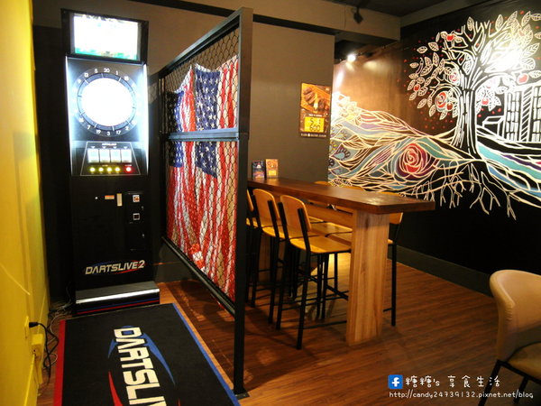 Nine High 久嗨微醺壹號店:〖台中│美食〗Nine High 久嗨微醺壹號店 ❤ 台中特色餐酒館,以獅子為主題,隱藏於巷弄中,近台中SOGO百貨~超吸睛微醺飯蛋糕登場,還有澎派炸物唷!!