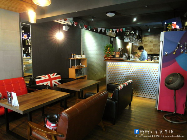 Nine High 久嗨微醺壹號店:〖台中│美食〗Nine High 久嗨微醺壹號店 ❤ 台中特色餐酒館,以獅子為主題,隱藏於巷弄中,近台中SOGO百貨~超吸睛微醺飯蛋糕登場,還有澎派炸物唷!!