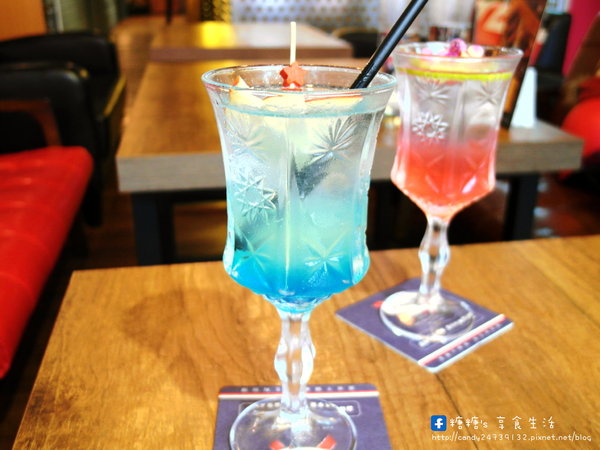 Nine High 久嗨微醺壹號店:〖台中│美食〗Nine High 久嗨微醺壹號店 ❤ 台中特色餐酒館,以獅子為主題,隱藏於巷弄中,近台中SOGO百貨~超吸睛微醺飯蛋糕登場,還有澎派炸物唷!!