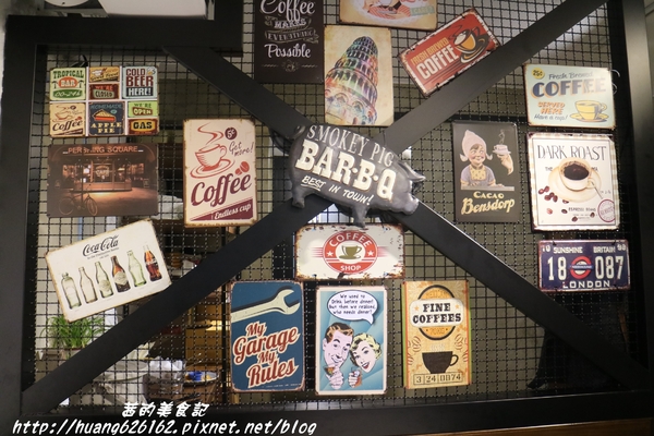 轉角198號咖啡 Corner No.198 Cafe：【[新北三重區】三重義式料理推薦 『轉角198號咖啡 Corner No.198 Cafe』義大利麵/排餐/燉飯/帕尼尼/鬆餅/咖啡/不收服務費/捷運徐匯中學