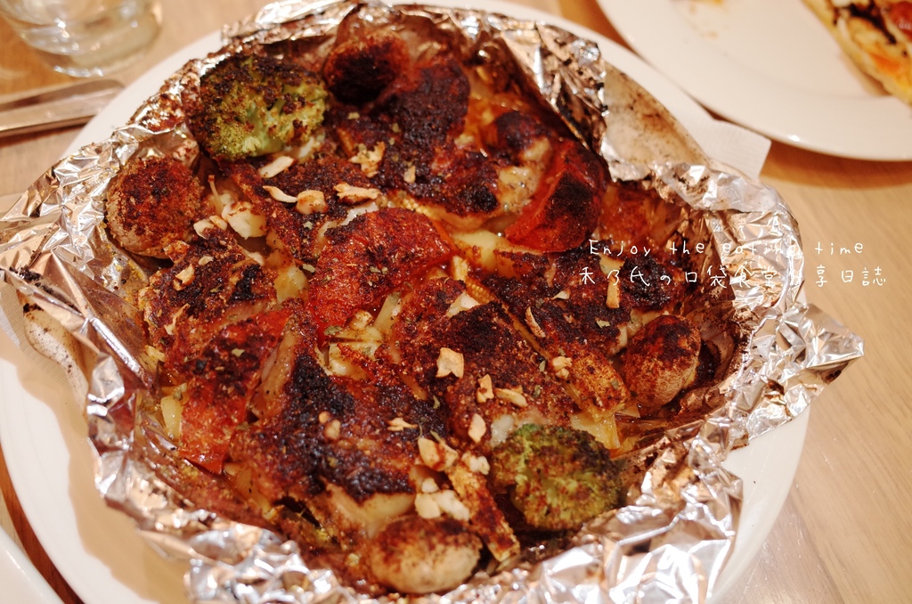 17-06-03-15-00-06-982_deco.jpg 17-06-03-15-00-06-982_deco.jpg