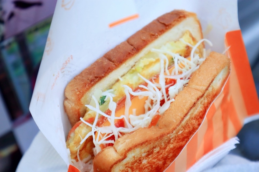 明洞烤麵包漢堡