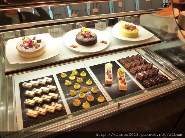 漢來16-甜點.JPG