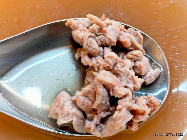 「台牛牛肉湯」(Beef soup & fried dishes store), Taipie, Taiwan, Feb 27,2022.