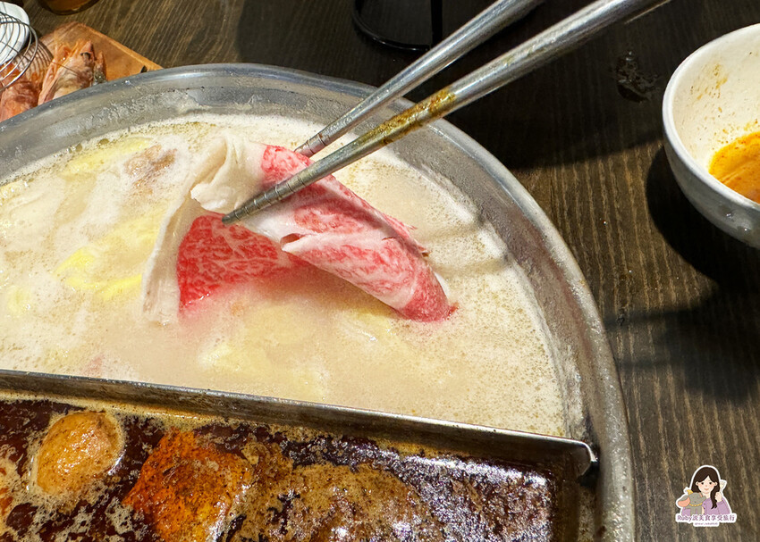 【板橋美食】有乾人麻辣鴛鴦火鍋附菜單-芋頭綿密排骨酥軟嫩,麻