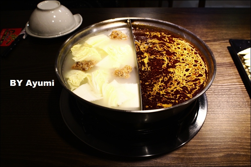 有乾人鴛鴦麻辣火鍋：『愛評體驗團』有乾人鴛鴦麻辣火鍋-麻而不辣、選用上等食材、通通是主打