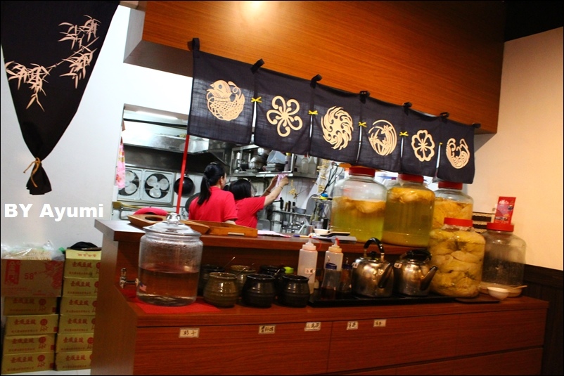 有乾人鴛鴦麻辣火鍋：『愛評體驗團』有乾人鴛鴦麻辣火鍋-麻而不辣、選用上等食材、通通是主打