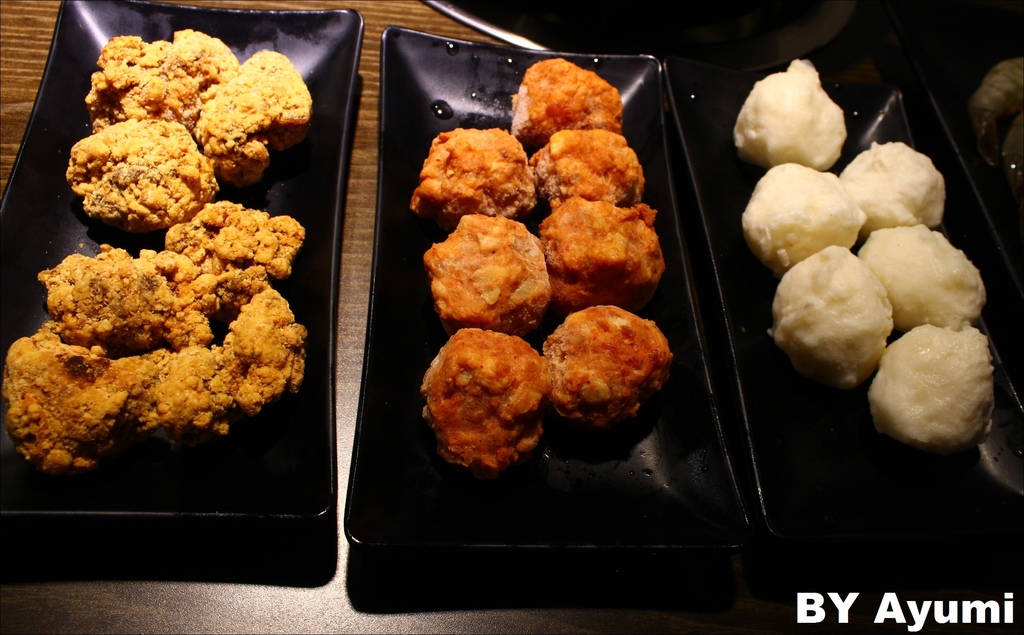 有乾人鴛鴦麻辣火鍋：『愛評體驗團』有乾人鴛鴦麻辣火鍋-麻而不辣、選用上等食材、通通是主打