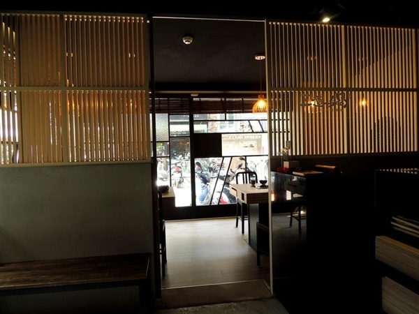 三道一鍋 杳 概念店： 東區火鍋 三道一鍋 杳概念店 日式涮涮鍋 商業午餐 火鍋雜炊必點 有包廂適合聚餐~