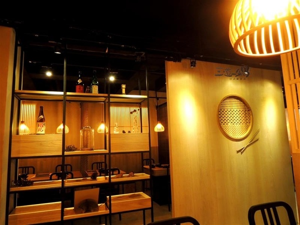 三道一鍋 杳 概念店： 東區火鍋 三道一鍋 杳概念店 日式涮涮鍋 商業午餐 火鍋雜炊必點 有包廂適合聚餐~