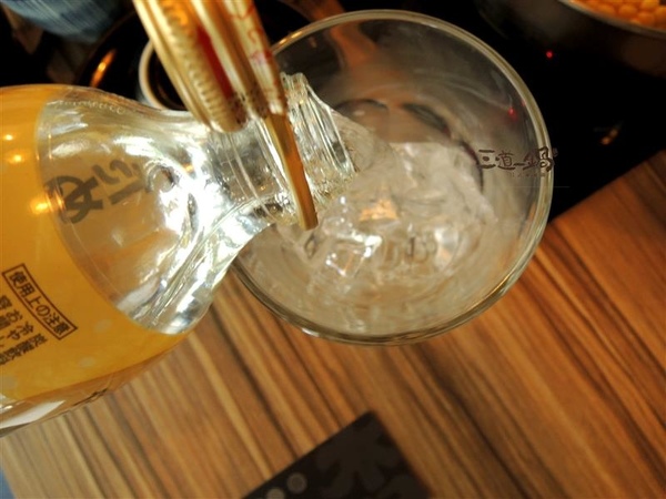 三道一鍋 杳 概念店： 東區火鍋 三道一鍋 杳概念店 日式涮涮鍋 商業午餐 火鍋雜炊必點 有包廂適合聚餐~