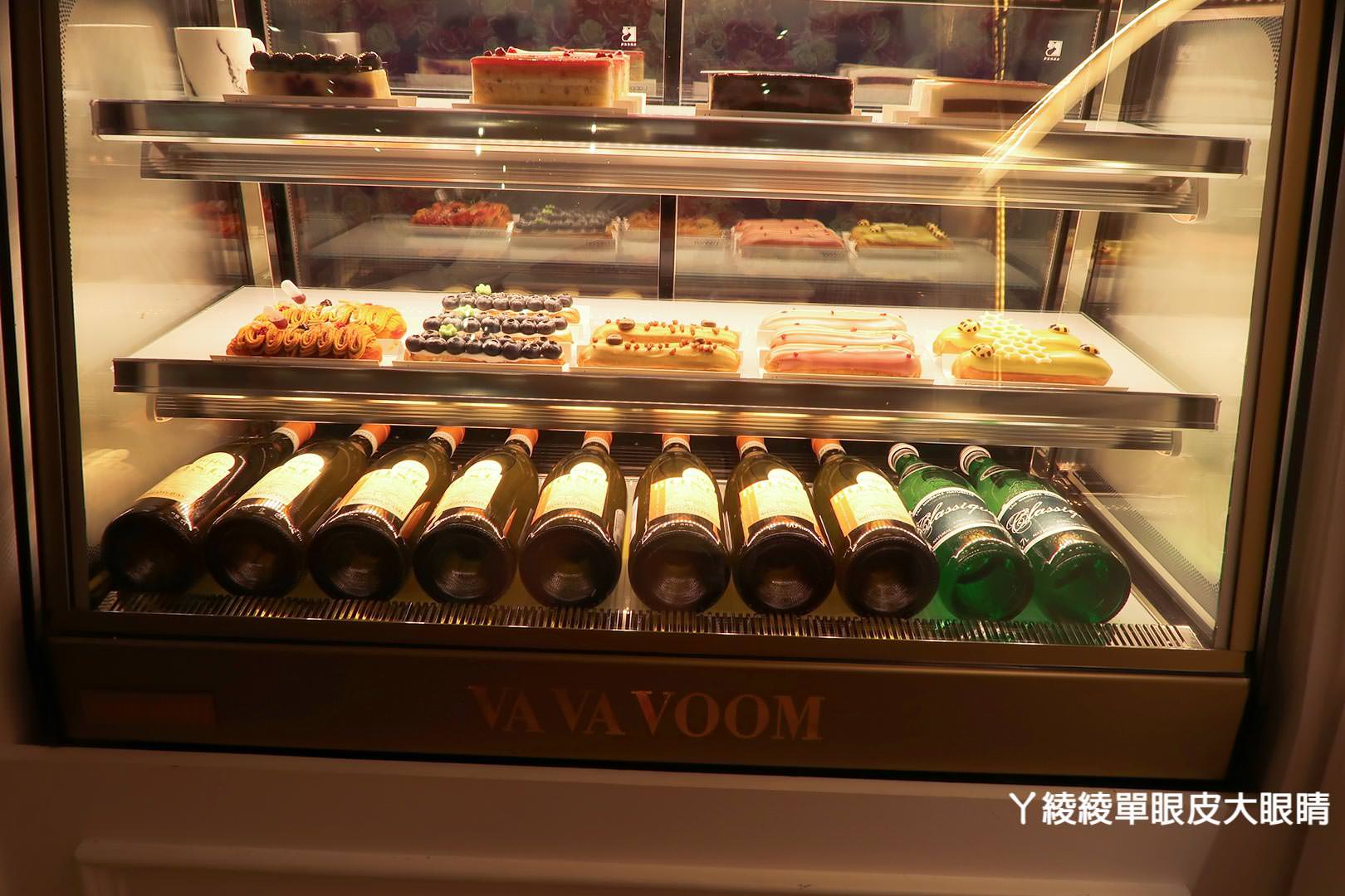 台北東區超人氣打卡地點！VA VA VOOM時尚派對餐廳《韓服婚紗和服旗袍》變裝主題派對