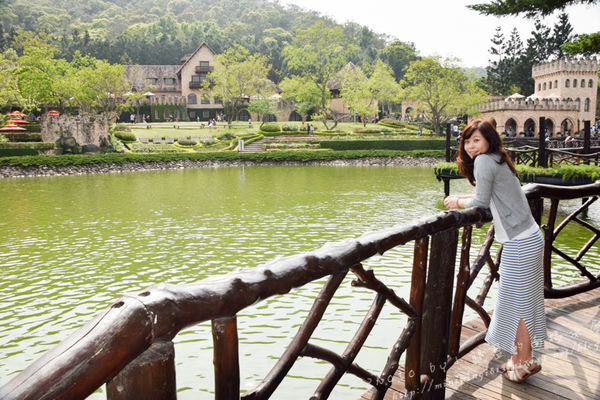 【美食│台中】路地氺の怪物-存中店-終於吃到你了~小黑點兒!!!