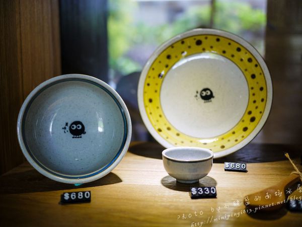 【美食│台中】路地氺の怪物-存中店-終於吃到你了~小黑點兒!!!