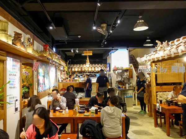 【桃園日式】八條壽司 南平店-不用跑三峽排隊吃壽司，愈夜愈美！桃園藝文特區深夜食堂．cp值高/宵夜/居酒屋/平價日本料理/桃園美食/在地人推薦必吃