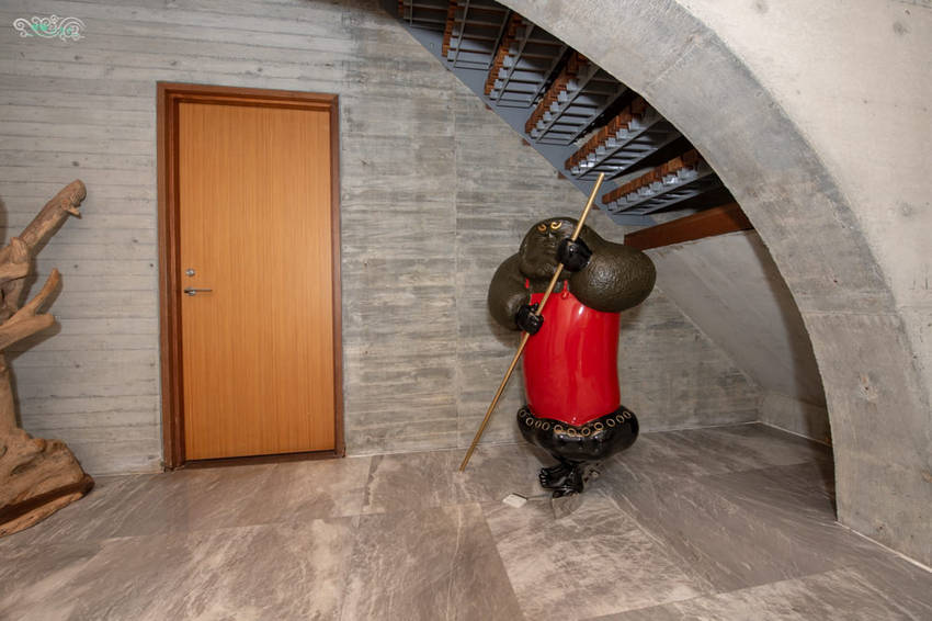 礁溪住宿推薦》宜蘭有朋會館 - 時尚簡約villa民宿 一泊二食的無菜單料理 - 時空幻境 凌雲江海清