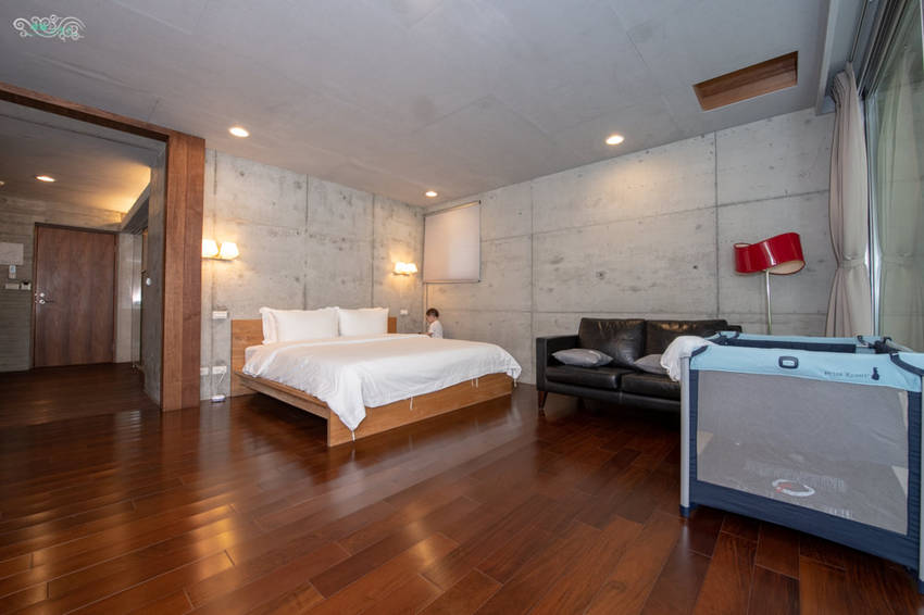 礁溪住宿推薦》宜蘭有朋會館 - 時尚簡約villa民宿 一泊二食的無菜單料理 - 時空幻境 凌雲江海清