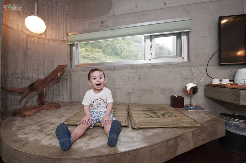 礁溪住宿推薦》宜蘭有朋會館 - 時尚簡約villa民宿 一泊二食的無菜單料理 - 時空幻境 凌雲江海清