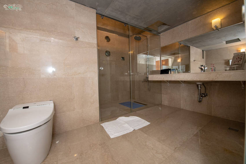 礁溪住宿推薦》宜蘭有朋會館 - 時尚簡約villa民宿 一泊二食的無菜單料理 - 時空幻境 凌雲江海清