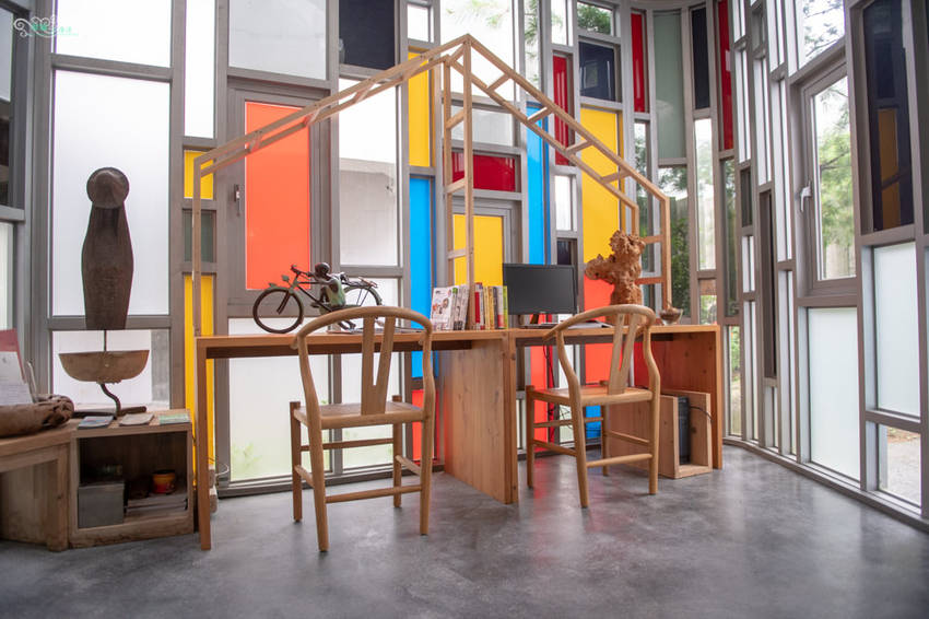 礁溪住宿推薦》宜蘭有朋會館 - 時尚簡約villa民宿 一泊二食的無菜單料理 - 時空幻境 凌雲江海清