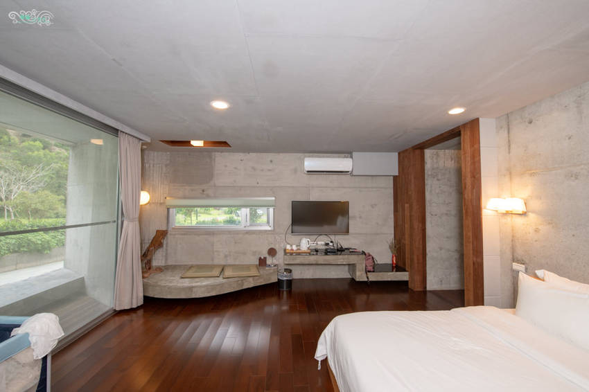 礁溪住宿推薦》宜蘭有朋會館 - 時尚簡約villa民宿 一泊二食的無菜單料理 - 時空幻境 凌雲江海清