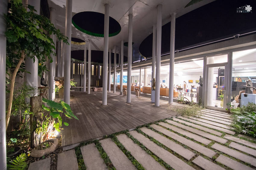 礁溪住宿推薦》宜蘭有朋會館 - 時尚簡約villa民宿 一泊二食的無菜單料理 - 時空幻境 凌雲江海清