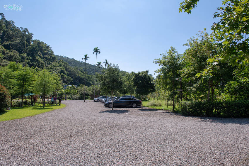 礁溪住宿推薦》宜蘭有朋會館 - 時尚簡約villa民宿 一泊二食的無菜單料理 - 時空幻境 凌雲江海清