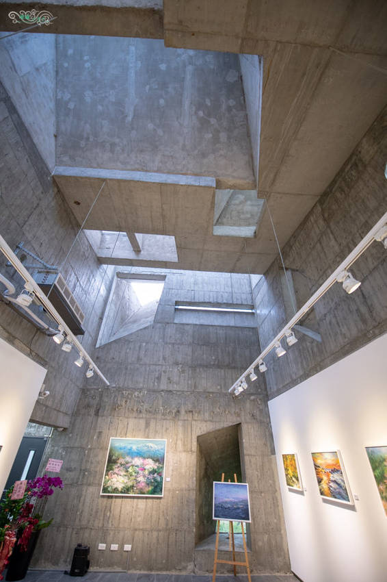 礁溪住宿推薦》宜蘭有朋會館 - 時尚簡約villa民宿 一泊二食的無菜單料理 - 時空幻境 凌雲江海清