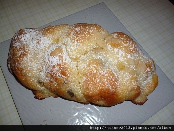 巴黎52-香橙杏仁麵包.JPG