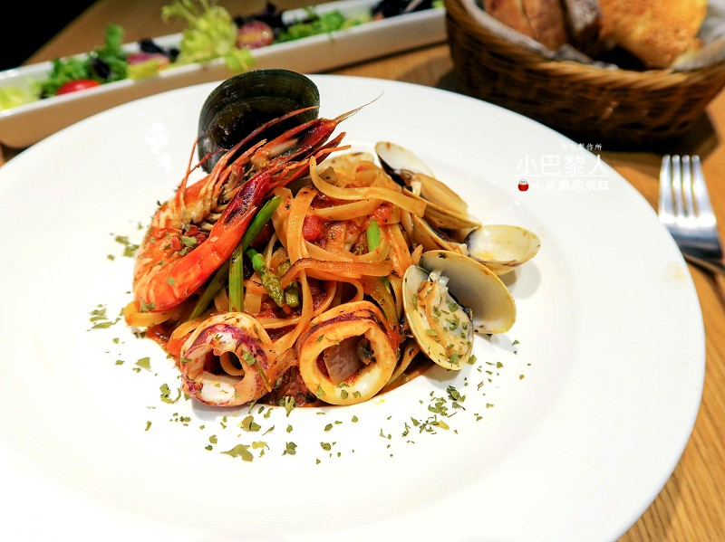 【捷運科技大樓站】小巴黎人麵包製作所(敦南門市)-秋季新餐上市中