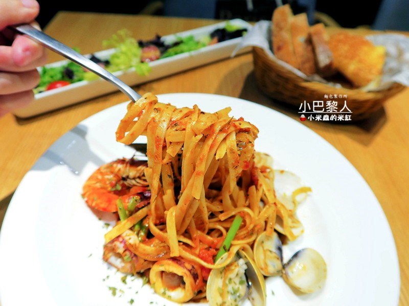 【捷運科技大樓站】小巴黎人麵包製作所(敦南門市)-秋季新餐上市中