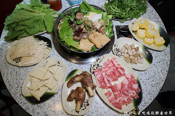 山羊城全羊館羊肉爐(蘆洲三民店)：蘆洲羊肉爐『山羊城全羊館羊肉爐(蘆洲三民店)』紅燒羊/宵夜/捷運蘆洲站