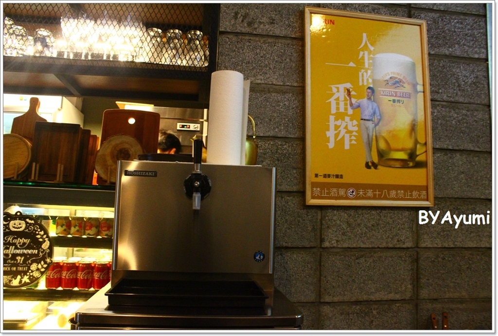 韓肉舖：『愛評體驗團』來自韓國歐巴開的道地韓國烤肉、選用韓國最新最夯的超大石頭烤盤－韓肉舖