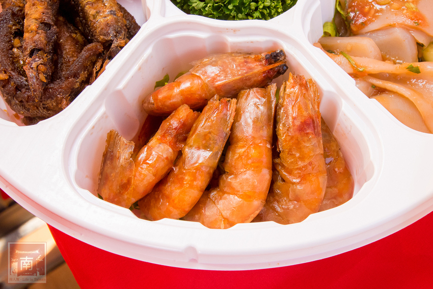 【臺南年菜】除夕年菜外帶｜年菜外帶套組還附保溫盒｜年菜桌菜及單點｜台南香格里拉年菜｜過年伴手禮｜甜點禮盒~~台南遠東香格里拉