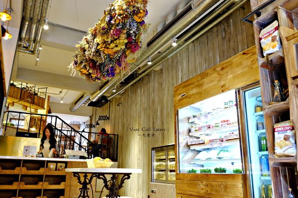 東區美食-V.C.E南加州餐飲生活概念店 東區美食-V.C.E南加州餐飲生活概念店