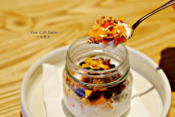 東區美食-V.C.E南加州餐飲生活概念店 東區美食-V.C.E南加州餐飲生活概念店