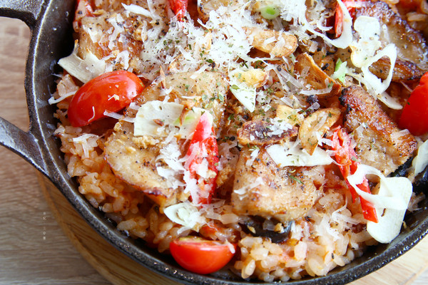 【台北市士林區。下午茶】omocafé 天母SOGO 早午餐下午茶 用餐環境佳 休息一下繼續逛 芝山捷運站