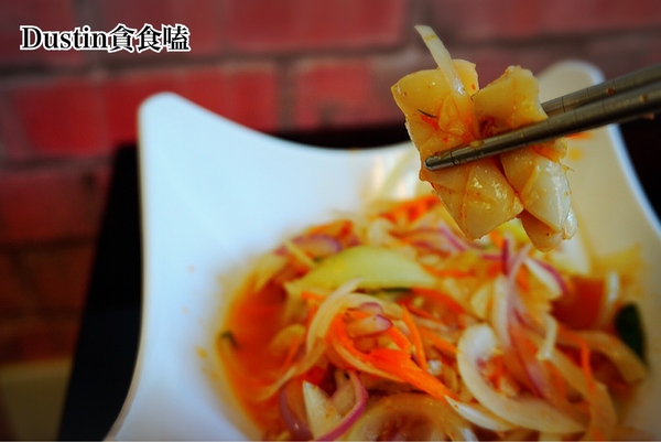 饗楓 平價泰式料理：【新北蘆洲】銅版小資泰滿足｜內行在地人の巷弄飲食『饗楓 平價泰式料理』