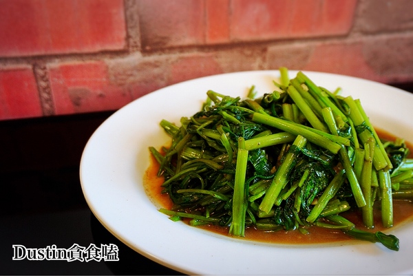 饗楓 平價泰式料理：【新北蘆洲】銅版小資泰滿足｜內行在地人の巷弄飲食『饗楓 平價泰式料理』