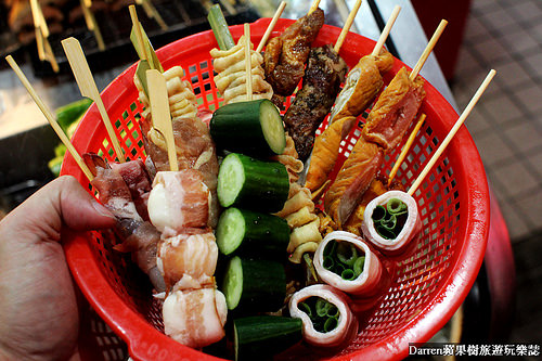 『桃園中壢深夜食堂』串燒小棧★創意串物大集合各式捲類燒烤好吃CP值又高/中壢宵夜燒烤串物攤
