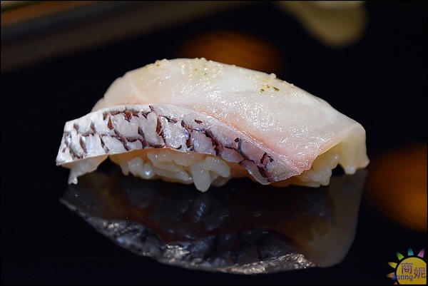 一貫入魂：台中江戶前壽司【Takumi 將酒肴(一貫入魂)】。新鮮人溫壽司一貫吃完再出一貫享受慢食的無菜單料理