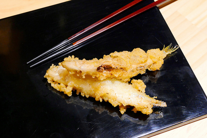 【台中】一貫入魂:隱密江戶前壽司料亭華麗散壽司豐盛上桌 還有無菜單1680壽司套餐飽足又滿足!