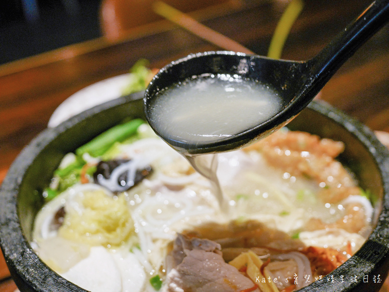 桃園魅力金三角商圈 桃園大漢饌雲南拉麵 桃園阿美米干 桃園八妹婆婆米線 桃園美食 桃園忠貞新村文化園區43.jpg