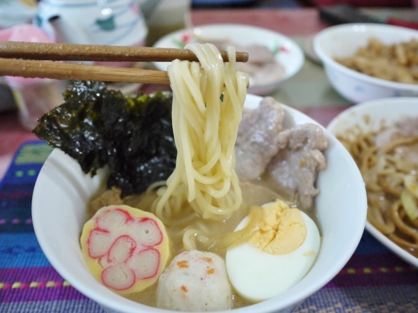 點線麵 單純不簡單 簡單做好麵:『點線麵』冷凍快速麵