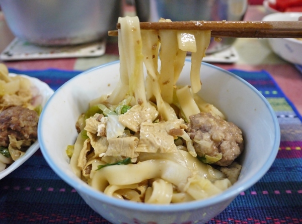 點線麵 單純不簡單 簡單做好麵:『點線麵』冷凍快速麵