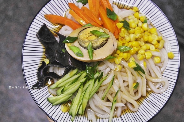 點線麵 單純不簡單 簡單做好麵：[冷凍方便麵]點線麵-五分鐘的快速料理，好吃的快速乾拌麵!口味多!