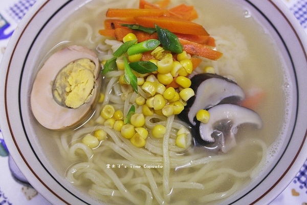 點線麵 單純不簡單 簡單做好麵：[冷凍方便麵]點線麵-五分鐘的快速料理，好吃的快速乾拌麵!口味多!