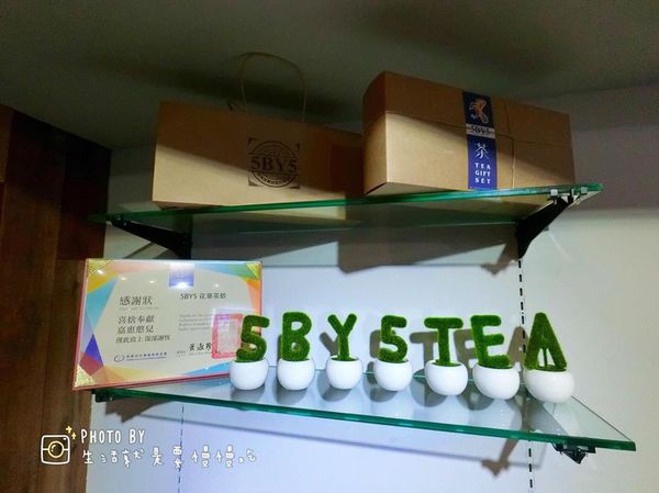 18191061_1320427108011803_1559807758_n.jpg 18191061_1320427108011803_1559807758_n.jpg