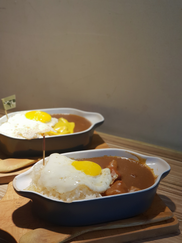 台北美食||Home Curry﻿-藏在萬年大樓裡的日式咖哩，平價又可愛||萬華區、台北咖哩飯