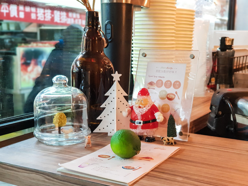 台北美食||Home Curry﻿-藏在萬年大樓裡的日式咖哩，平價又可愛||萬華區、台北咖哩飯